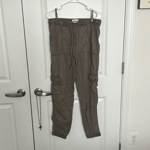 Green cargo pants